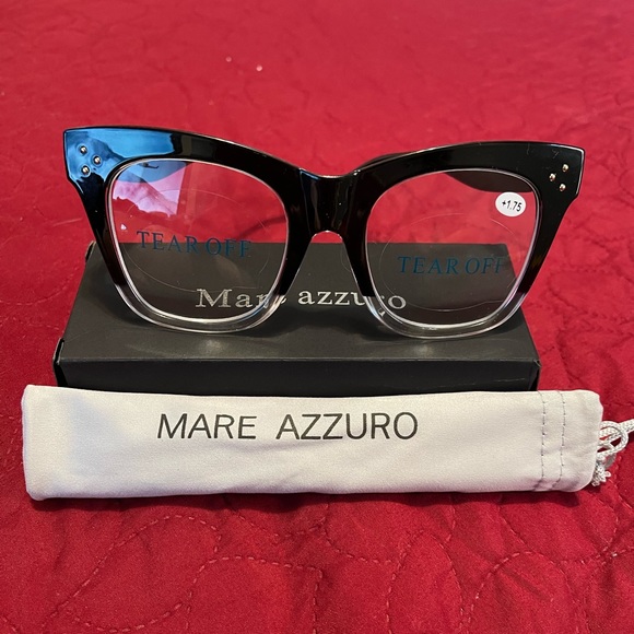 Mare Azzuro Oversized Reading glasses. - Picture 2 of 4